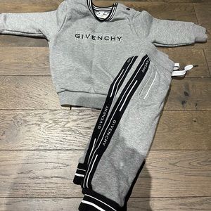 Givenchy Jogging Set